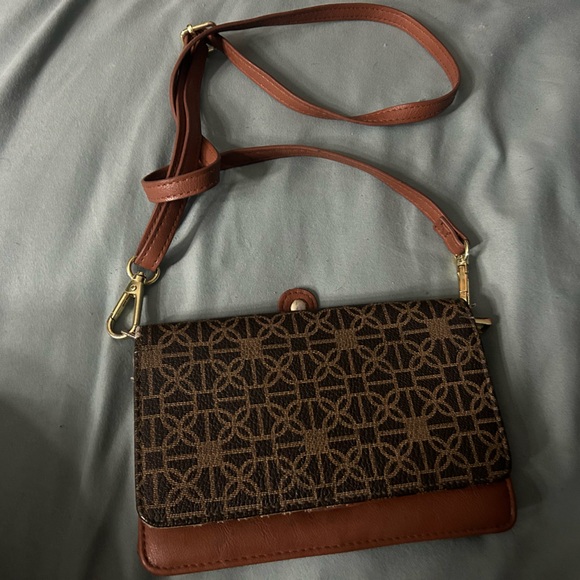 Wallet - Picture 1 of 4